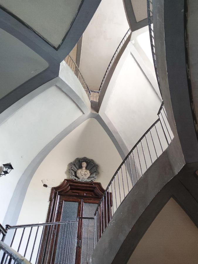 Casa Celeste Aida Наполи Екстериор снимка